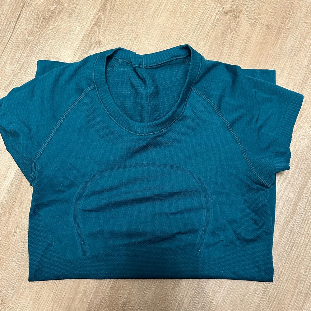 Lululemon swiftly tech short sleeve shirt